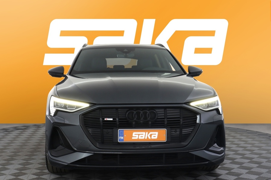 Audi e-tron vaihtoauto