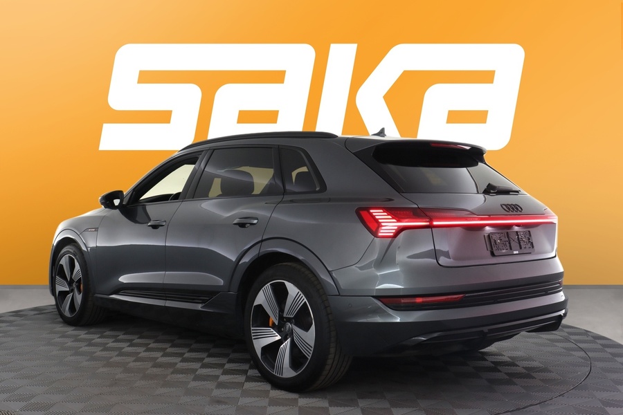 Audi e-tron vaihtoauto