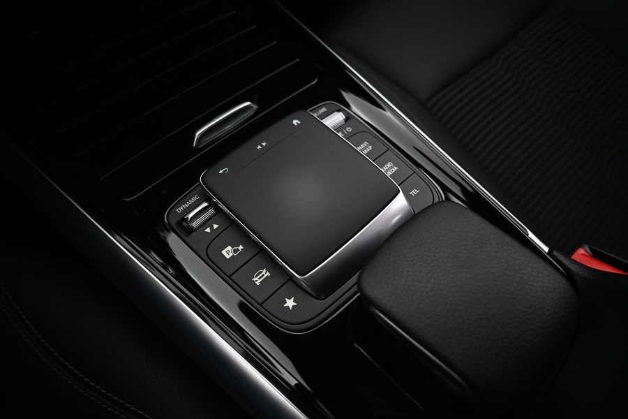Mercedes-Benz GLA vaihtoauto