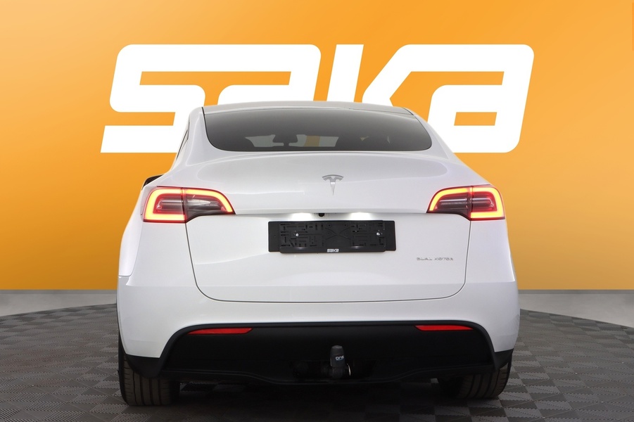 Tesla Model Y vaihtoauto