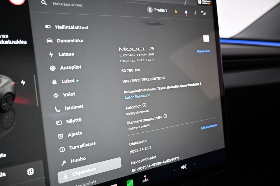 Tesla Model 3 vaihtoauto