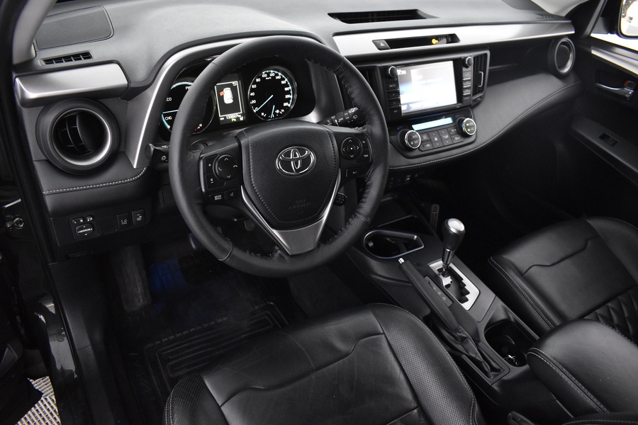 Toyota RAV4 vaihtoauto