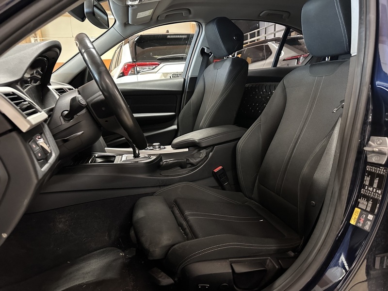 BMW 330 vaihtoauto
