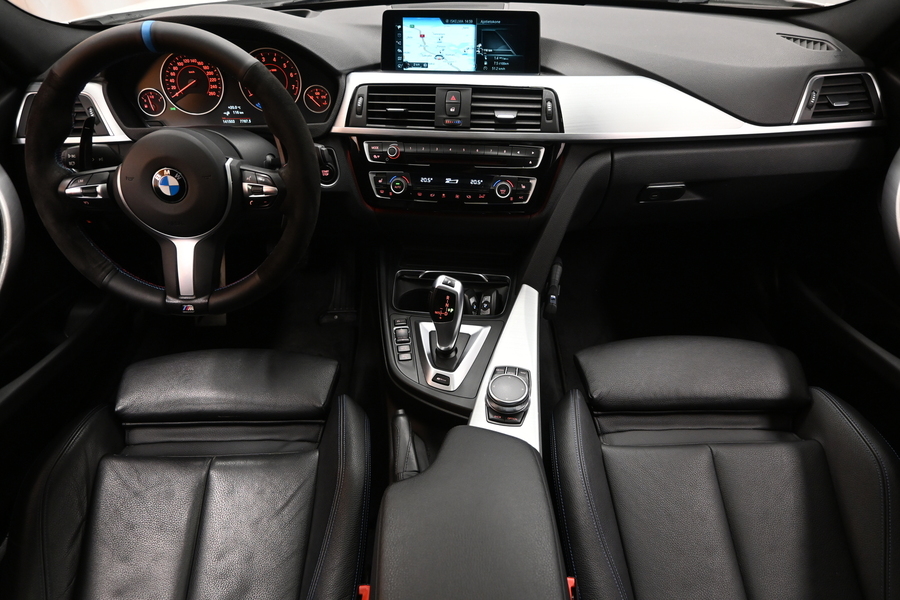 BMW 330 vaihtoauto