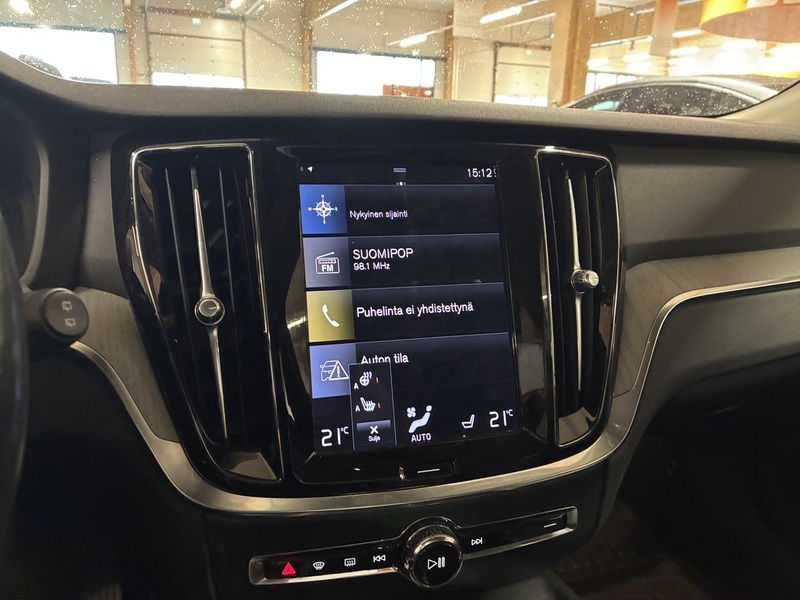 Volvo V60 Cross Country vaihtoauto