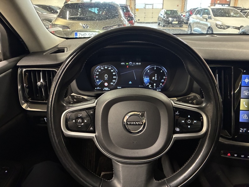 Volvo V60 Cross Country vaihtoauto