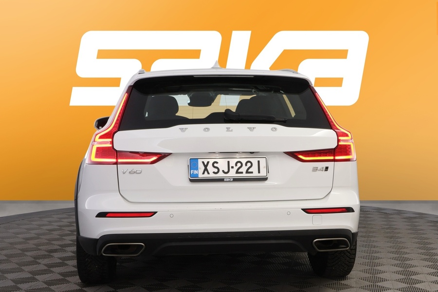 Volvo V60 Cross Country vaihtoauto