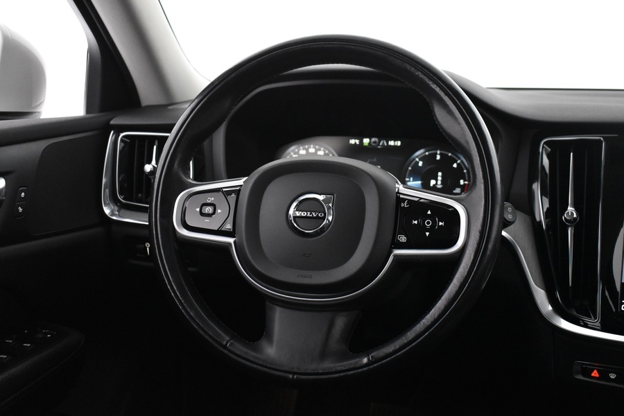 Volvo V60 Cross Country vaihtoauto