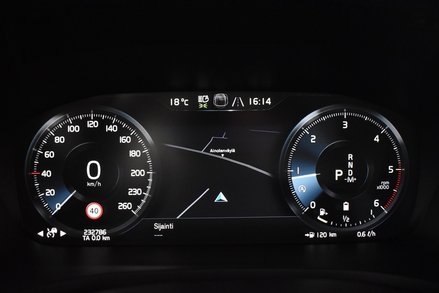 Volvo V60 Cross Country vaihtoauto