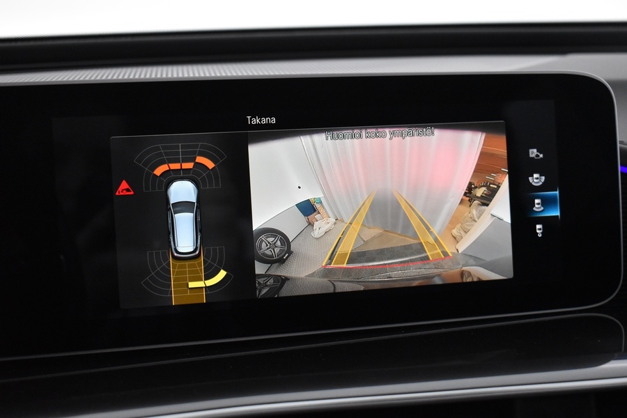 Mercedes-Benz EQC vaihtoauto