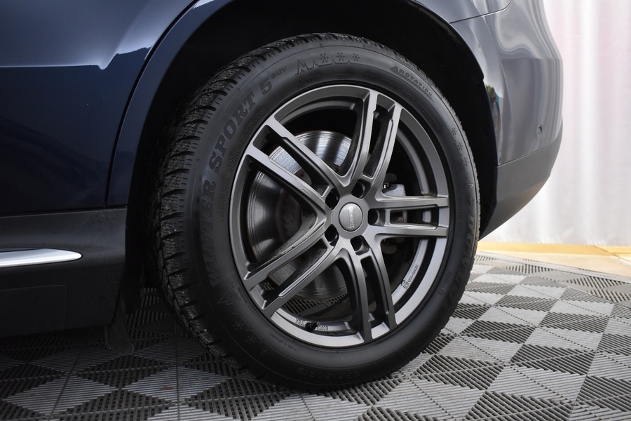 Mercedes-Benz EQC vaihtoauto