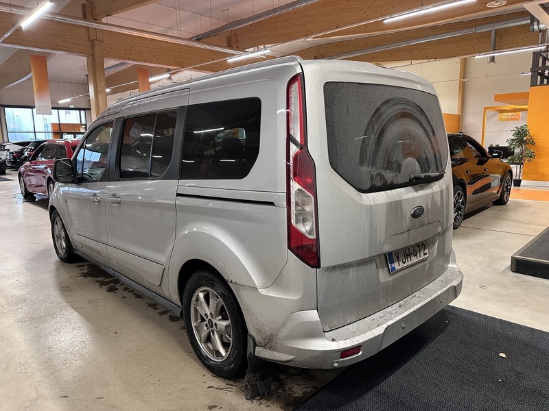 Ford Grand Tourneo Connect vaihtoauto