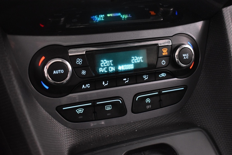 Ford Grand Tourneo Connect vaihtoauto