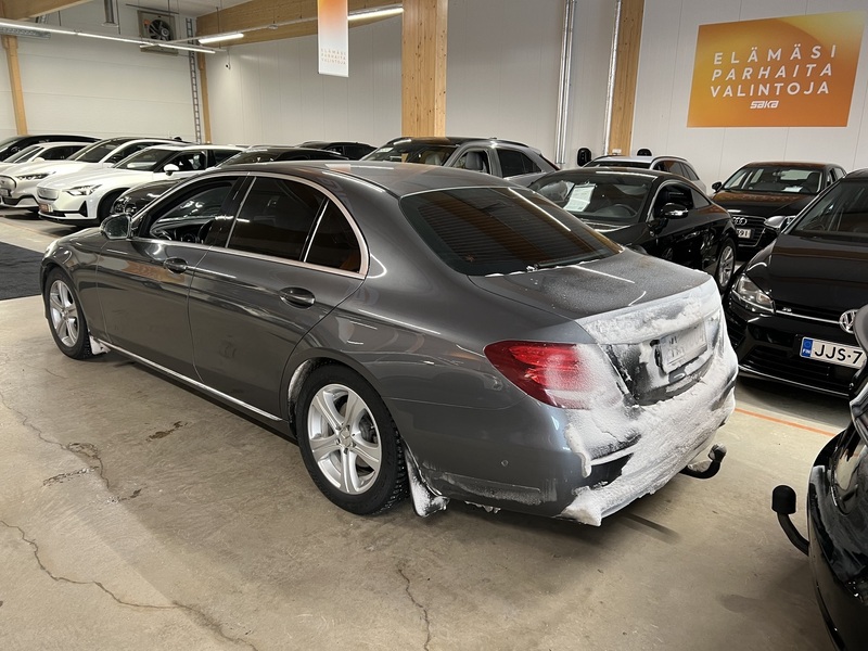 Mercedes-Benz E vaihtoauto