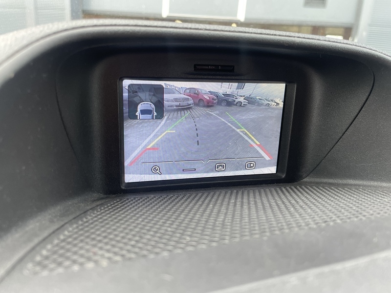 Ford Tourneo Custom vaihtoauto