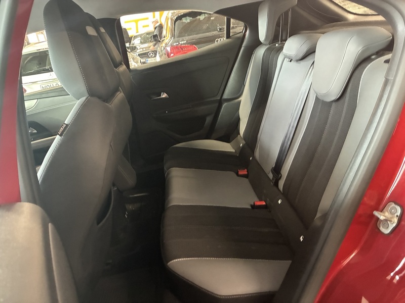 Opel Mokka-e vaihtoauto