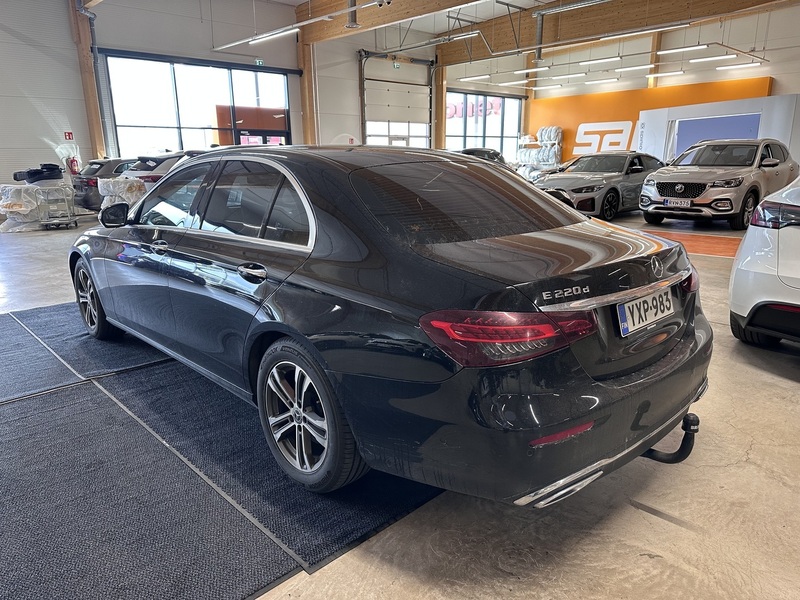 Mercedes-Benz E vaihtoauto