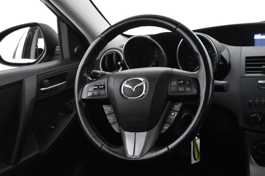 Mazda 3 vaihtoauto