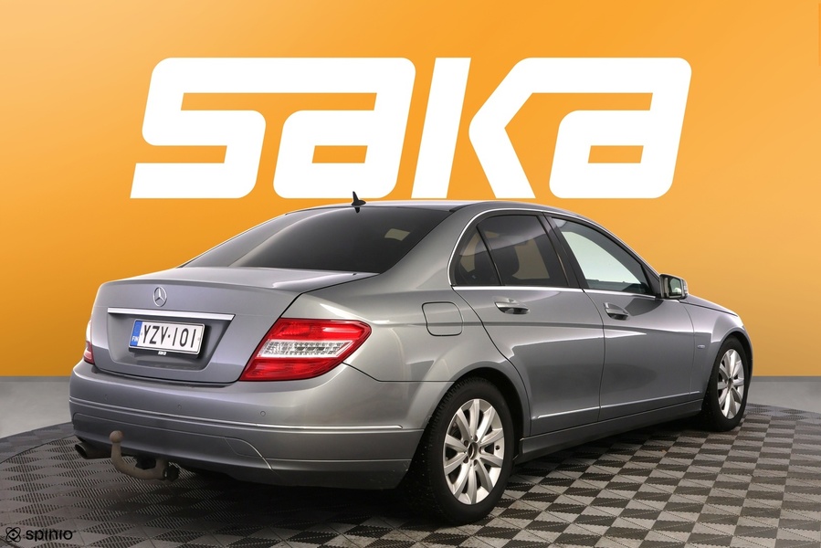 Mercedes-Benz C vaihtoauto