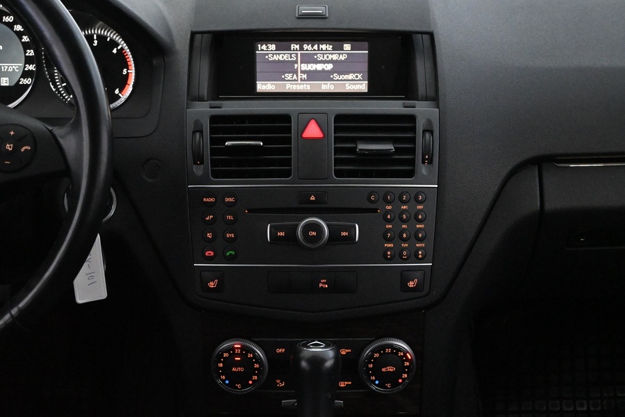 Mercedes-Benz C vaihtoauto