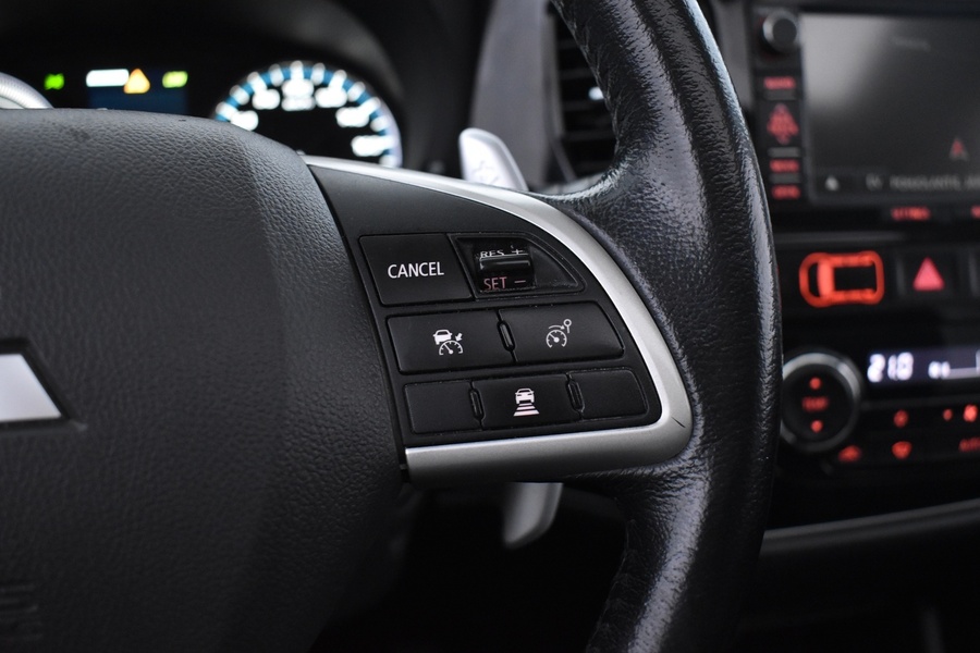 Mitsubishi Outlander vaihtoauto