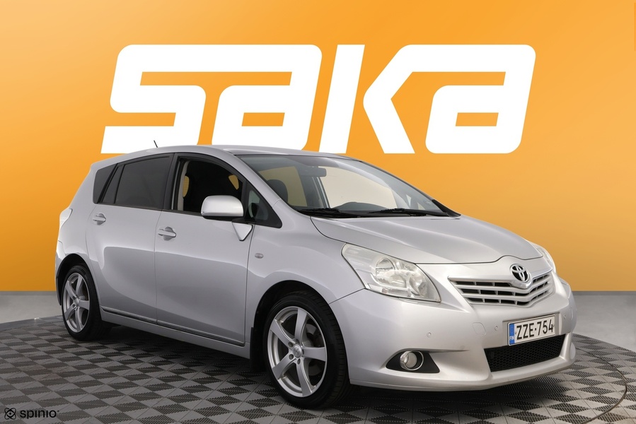 Toyota Verso vaihtoauto