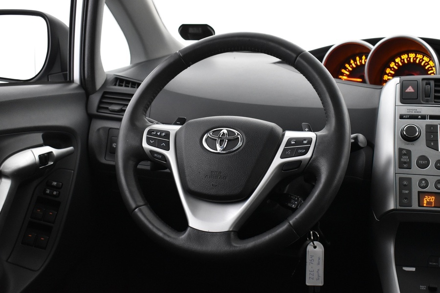 Toyota Verso vaihtoauto