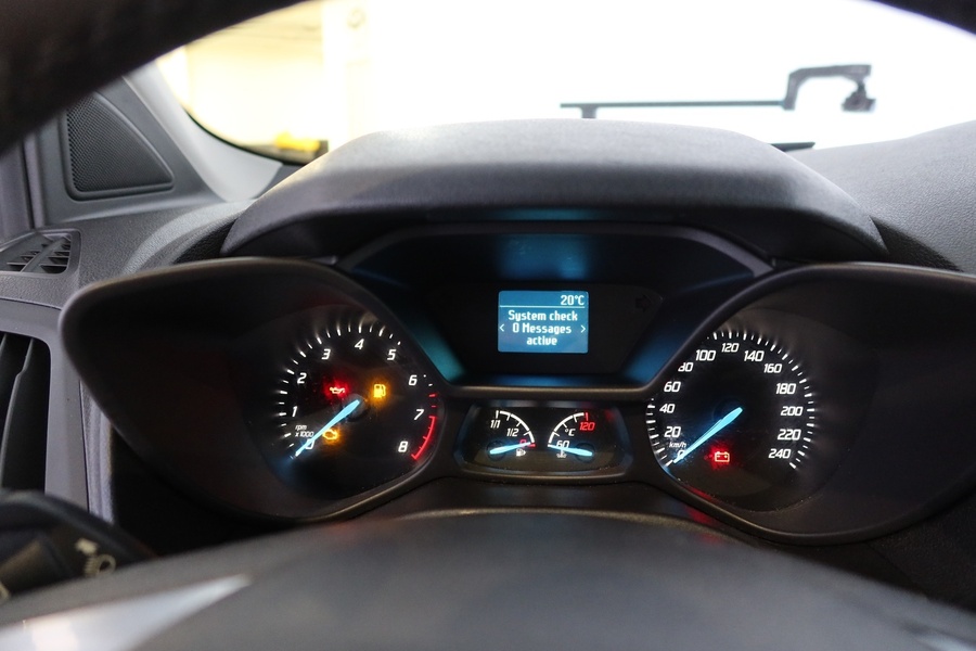 Ford Tourneo Connect vaihtoauto