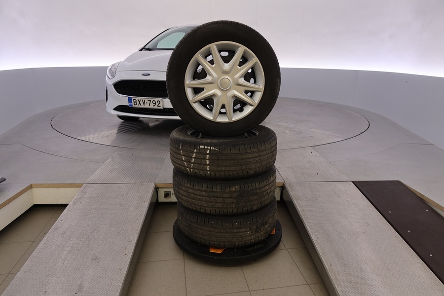 Ford Fiesta Van vaihtoauto