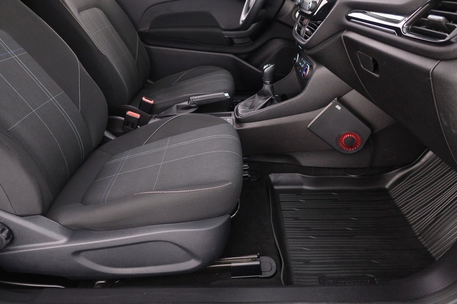 Ford Fiesta Van vaihtoauto