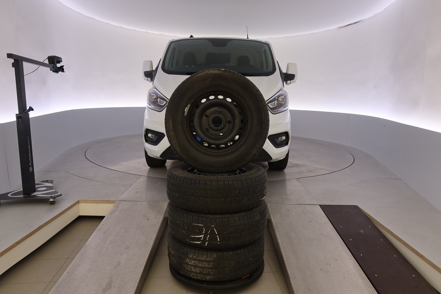 Ford Transit Custom vaihtoauto