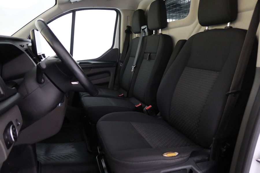 Ford Transit Custom vaihtoauto