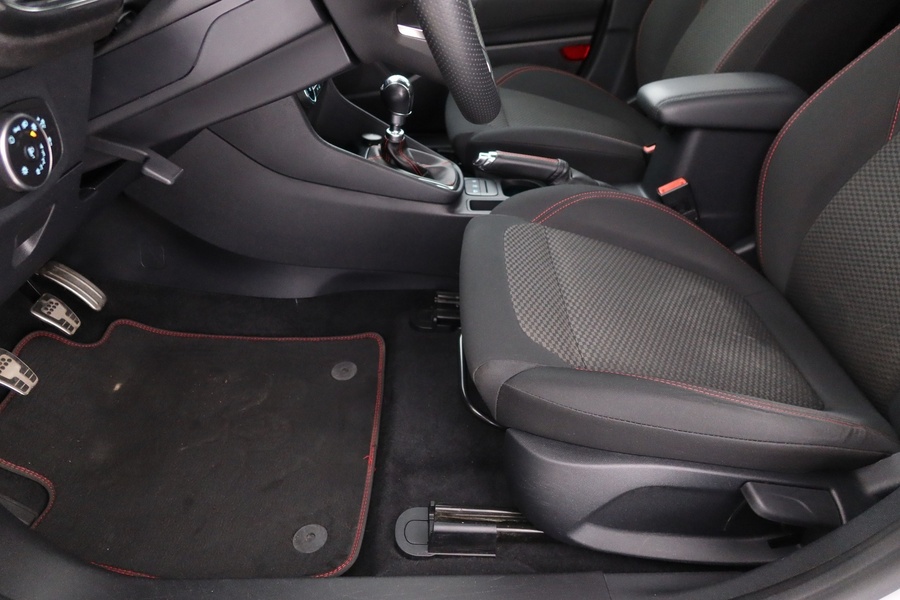 Ford Fiesta vaihtoauto