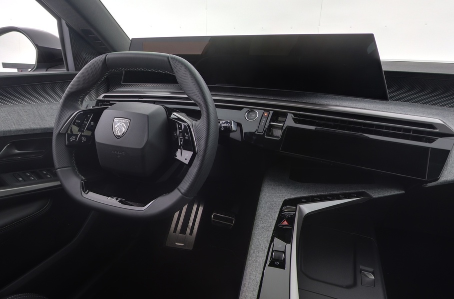 Peugeot E-5008 vaihtoauto