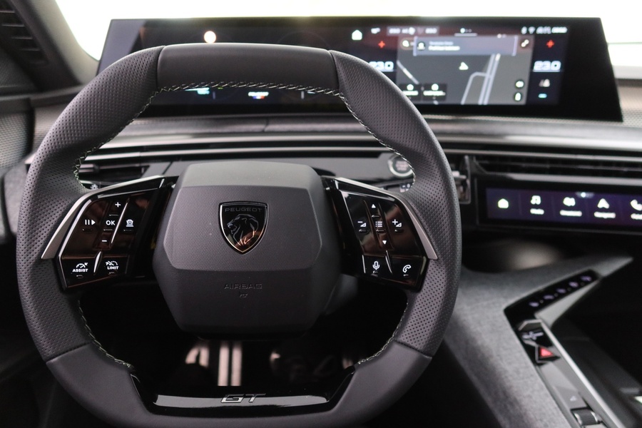 Peugeot E-5008 vaihtoauto