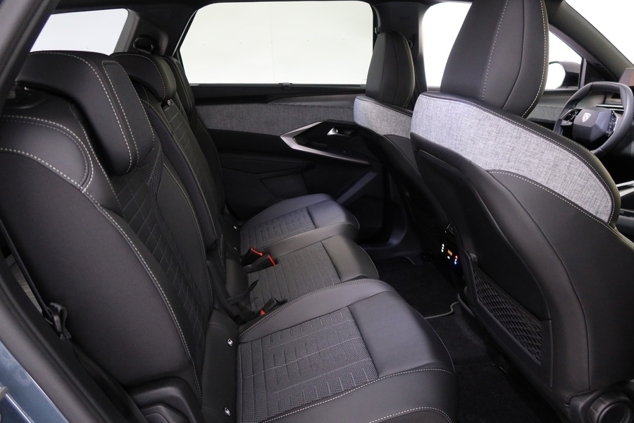 Peugeot E-5008 vaihtoauto