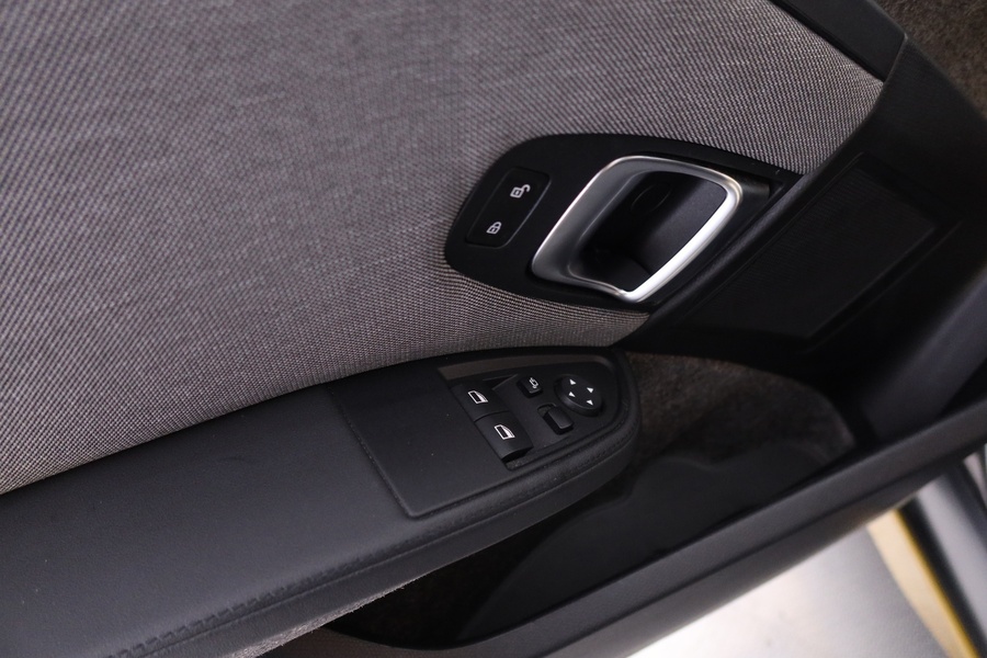 BMW i3 vaihtoauto