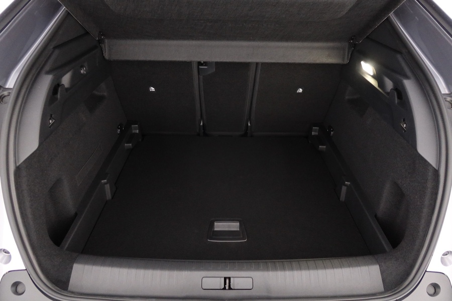 Peugeot E-3008 vaihtoauto