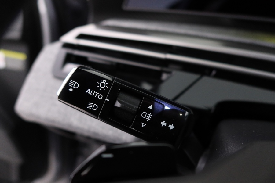 Peugeot E-3008 vaihtoauto