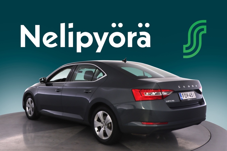Skoda Superb vaihtoauto