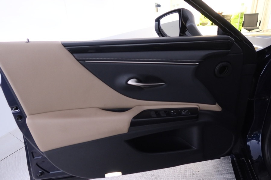 Lexus ES vaihtoauto