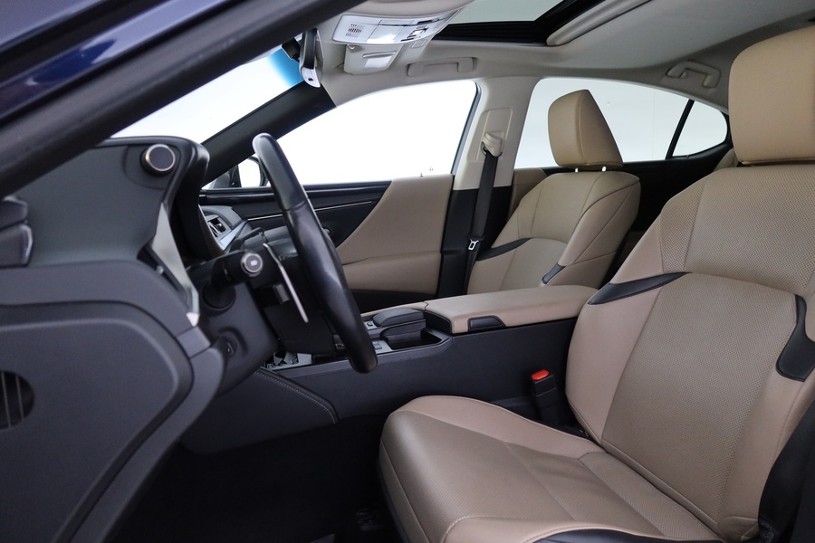 Lexus ES vaihtoauto