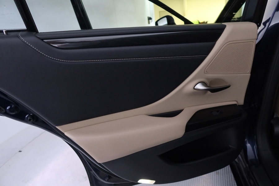 Lexus ES vaihtoauto