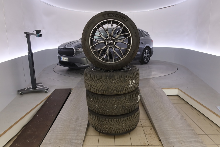 Skoda Enyaq vaihtoauto