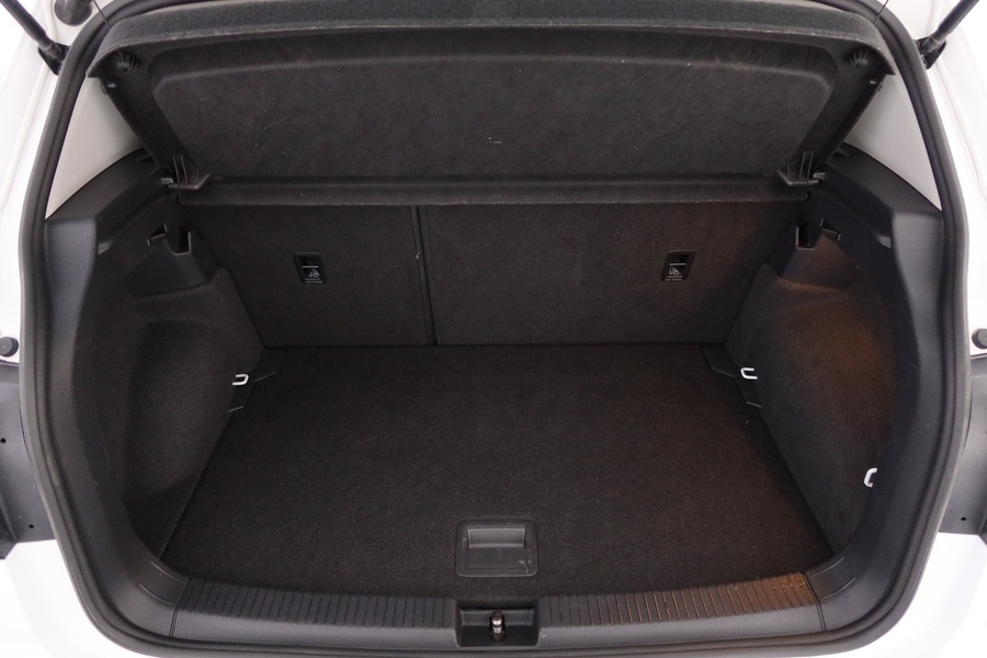 Volkswagen T-Cross vaihtoauto