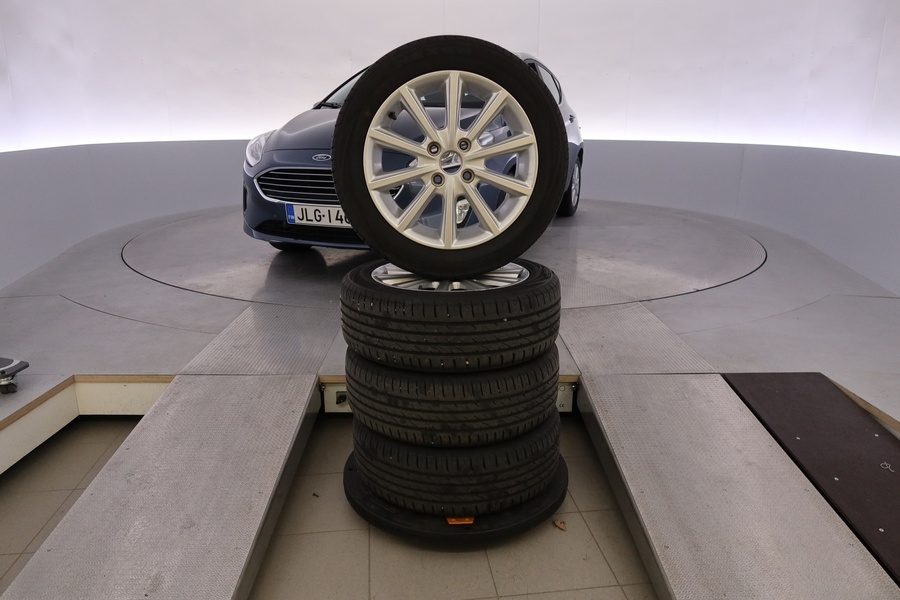 Ford Fiesta vaihtoauto