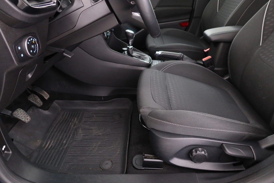 Ford Fiesta vaihtoauto