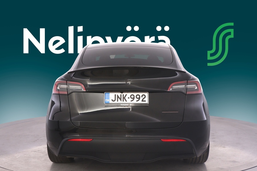 Tesla Model Y vaihtoauto