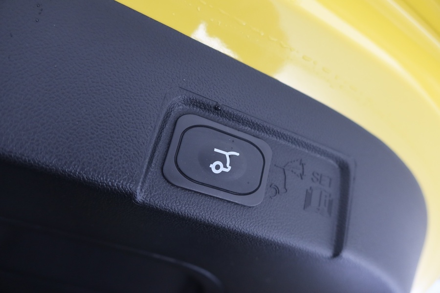 Ford Puma Gen-E vaihtoauto