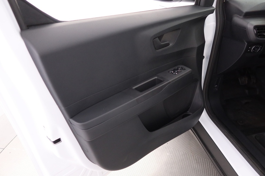 Ford Transit Courier vaihtoauto